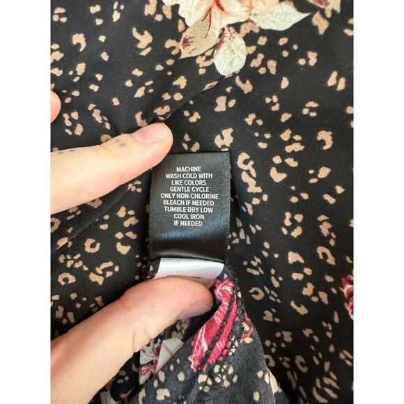 TORRID Peplum Hook Front Top 4 4X Contrast Print Boho Stretch - Picture 7 of 9